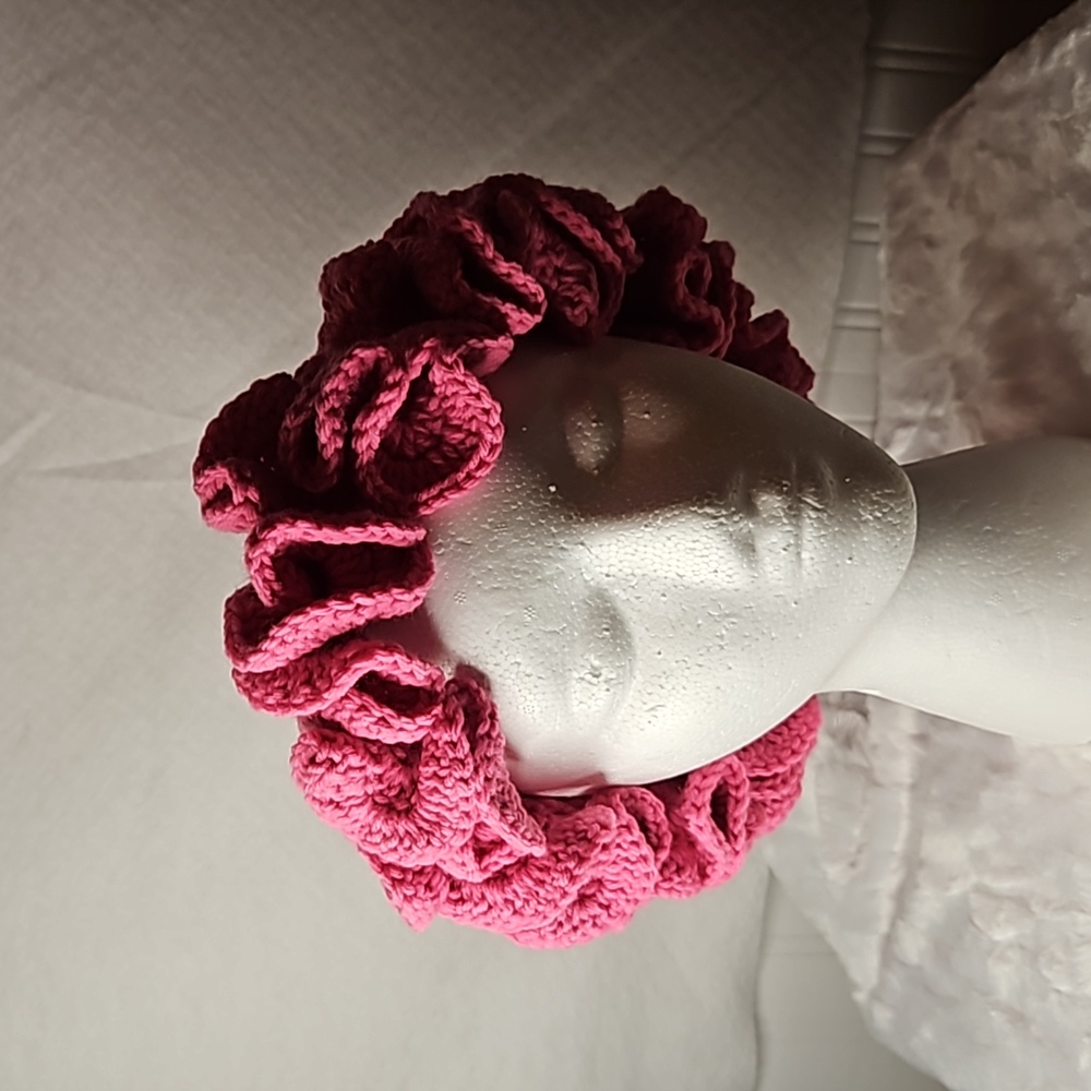 Women New Pink ruffle bucket hat. Homemade.